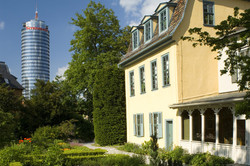 Schillers Gartenhaus_Jena.jpg